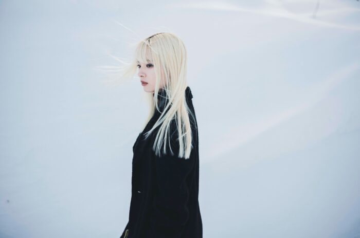 YUNA OKAMOTO　photo：TAKAAKI INUKAI 