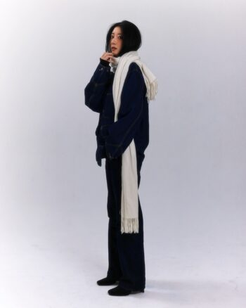 MANA MORI photo:Shuri Yamada MANA MORI photo:Shuri Yamada