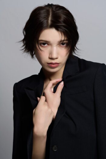 AMINA YAMAGATA photo:Ryo Chin AMINA YAMAGATA photo:Ryo Chin